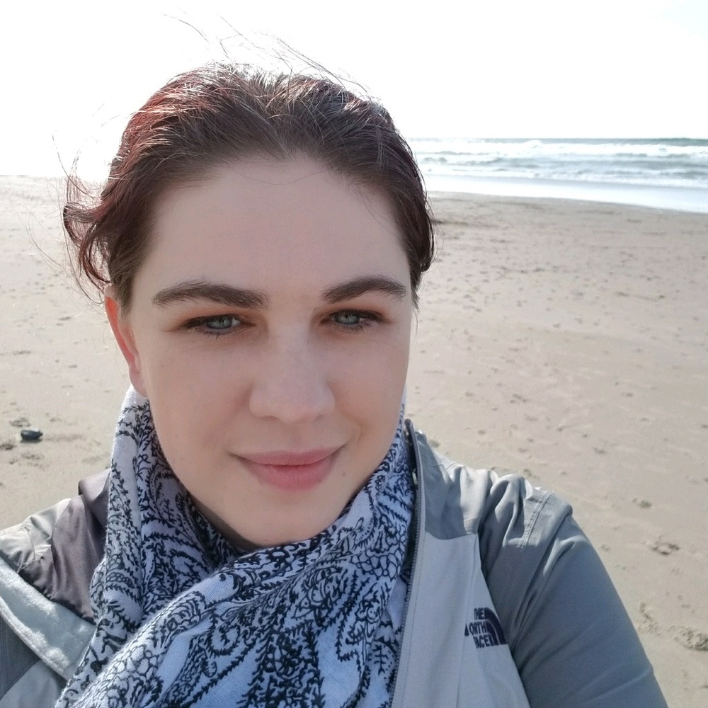 Meet your Posher, Alina